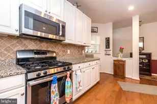 1127 Arbour Ln, Quakertown, PA 18951 - Photo 8