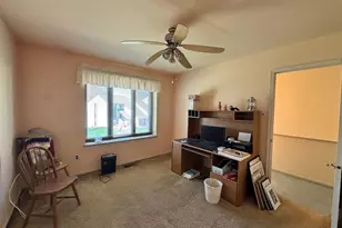 35 Golf Club Dr, Langhorne, PA 19047 - Photo 18