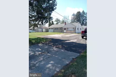515 W Butler Avenue #OLD ROUTE 202, Chalfont, PA 18914 - Photo 2