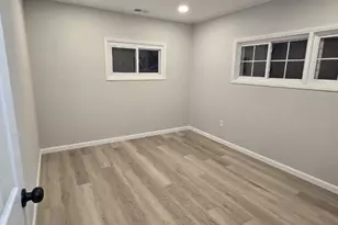 35 Beechtree Rd, Levittown, PA 19057 - Photo 12