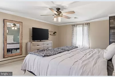 143 Terrace Road, Levittown, PA 19056 - Photo 22