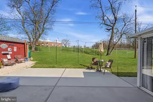 143 Terrace Rd, Levittown, PA 19056 - Photo 32