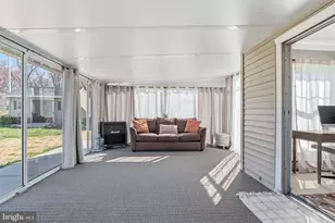 143 Terrace Rd, Levittown, PA 19056 - Photo 30