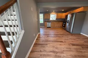 5517 Schumacher Dr, Bristol, PA 19007 - Photo 4