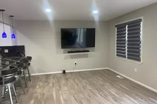 252 Sycamore Cir, Upper Holland, PA 19053 - Photo 12