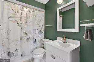 325 Austin Dr, Fairless Hills, PA 19030 - Photo 12