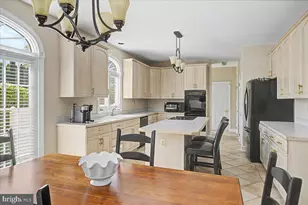 96 Autumn Dr, Newtown, PA 18940 - Photo 14