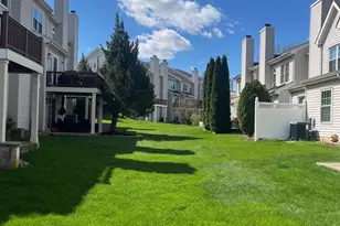 304 Julian Dr E, Warwick, PA 18974 - Photo 38