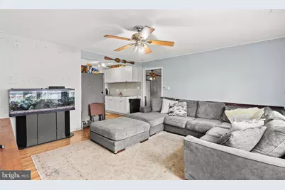 105 Indian Creek Drive, Levittown, PA 19057 - Photo 4