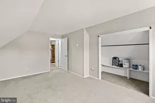 105 Indian Creek Dr, Levittown, PA 19057 - Photo 18