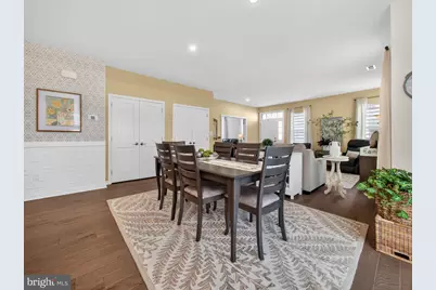 83 Cedar Circle, Levittown, PA 19055 - Photo 8