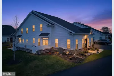 83 Cedar Circle, Levittown, PA 19055 - Photo 2