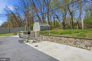 103 Hedge Rd, Levittown, PA 19056 - Photo 30