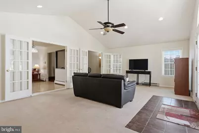 103 Hedge Road, Levittown, PA 19056 - Photo 16