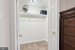 103 Hedge Rd, Levittown, PA 19056 - Photo 22