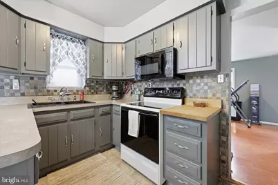 41 Lakeside Drive #W, Levittown, PA 19054 - Photo 10