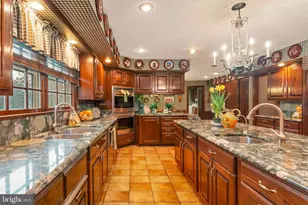 111 Cedar Glen Dr, New Hope, PA 18938 - Photo 16