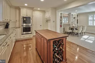 92 Homestead Dr, Doylestown, PA 18901 - Photo 18