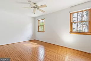 91 Buckshire Pl, Holland, PA 18966 - Photo 24