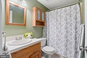 19 Constitution Ave, Doylestown, PA 18901 - Photo 38