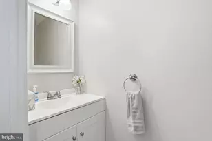 19 Constitution Ave, Doylestown, PA 18901 - Photo 30