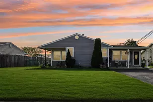47 Glenwood Ln, Levittown, PA 19055 - Photo 2