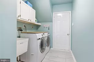 1413 Ridgewood Ln, Newtown, PA 18940 - Photo 32