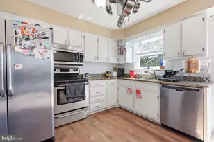 5203 Bay Rd, Bensalem, PA 19020 - Photo 10