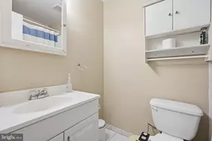 5203 Bay Rd, Bensalem, PA 19020 - Photo 18