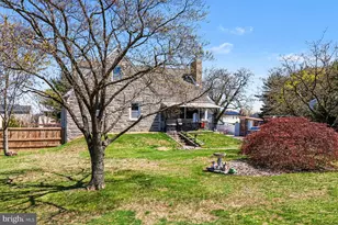 2349 Galloway Rd, Bensalem, PA 19020 - Photo 10
