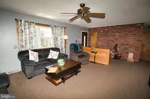 705 Overlook Dr, Warminster, PA 18974 - Photo 6