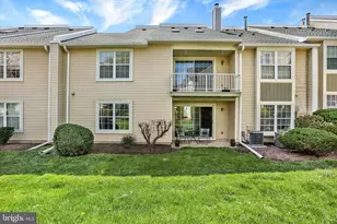 1907 Society Pl, Newtown, PA 18940 - Photo 4
