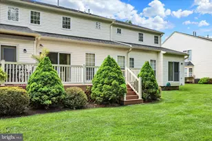 864 Geranium Dr, Warrington, PA 18976 - Photo 6
