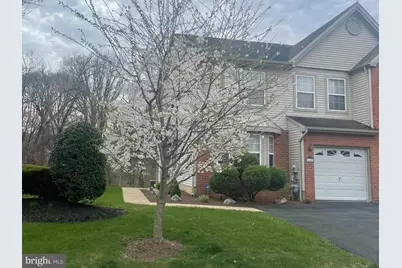 445 Nicholas Drive, Southampton, PA 18966 - Photo 2