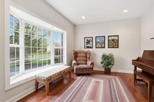 3913 Charter Club Dr, Doylestown, PA 18902 - Photo 6
