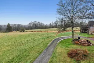 4196 Toll Gate Rd, New Hope, PA 18938 - Photo 4