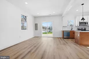 101 Idlewild Rd, Levittown, PA 19057 - Photo 10