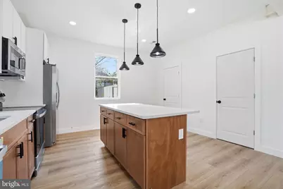 101 Idlewild Road, Levittown, PA 19057 - Photo 14