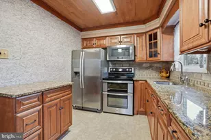 1197 W Bristol Rd, Warminster, PA 18974 - Photo 12