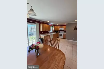 530 Avenue Avenue E, Feasterville-Trevose, PA 19053 - Photo 14