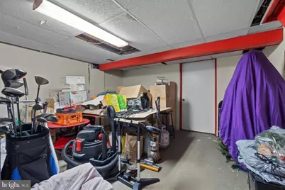 100 W Maple Avenue, Langhorne, PA 19047 - Photo 58