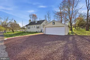 879 Bridgetown Pike, Langhorne, PA 19053 - Photo 2
