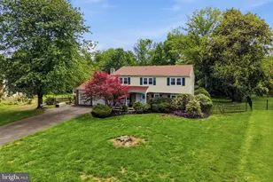 18 W Elizabeth Ln, Richboro, PA 18954 - Photo 1