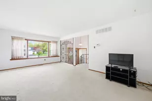 1708 Triumphe Way, Warrington, PA 18976 - Photo 6