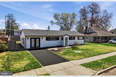 110 Deep Dale Drive E, Levittown, PA 19056 - Photo 1
