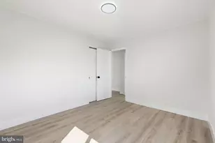 110 Deep Dale Dr E, Levittown, PA 19056 - Photo 28