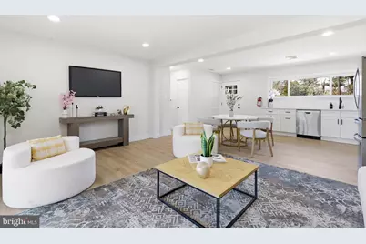 110 Deep Dale Drive E, Levittown, PA 19056 - Photo 8