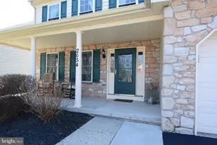 2054 Valley View Dr, Quakertown, PA 18951 - Photo 4