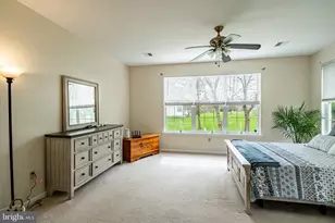 1401 Cameo Ct, Quakertown, PA 18951 - Photo 20