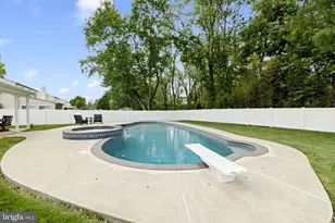 65 Grant Dr, Southampton, PA 18966 - Photo 38